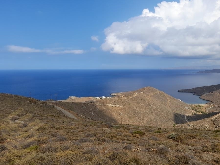 (En vente) Valorisation de la Terre Lopin de terre || Cyclades/Kythnos - 10.000 M2, 280.000€ 
